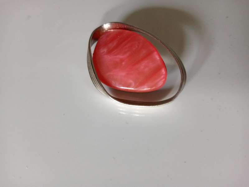 VINTAGE SILVERPLATED RHODOCHROSITE BROCH