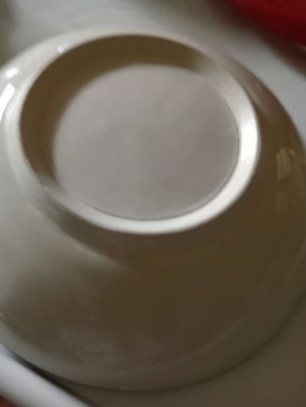 VINTAGE SMALL GREEN LEAF BOWL