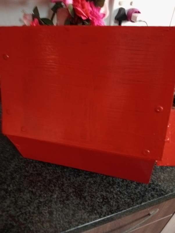 VINTAGE SOLID RED POSTBOX