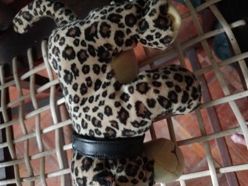 VINTAGE STUFFED DOG