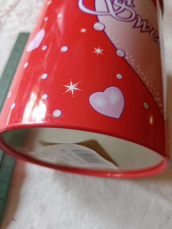 VINTAGE SWEETHEART TIN