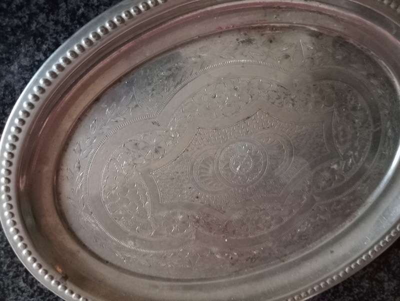 VINTAGE SMALL TRAY
