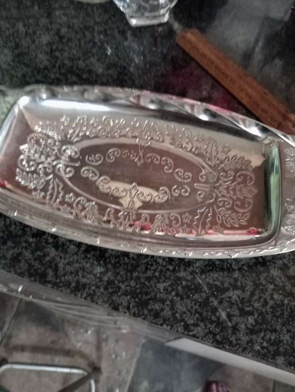 VINTAGE TRAY WITH HANDLE