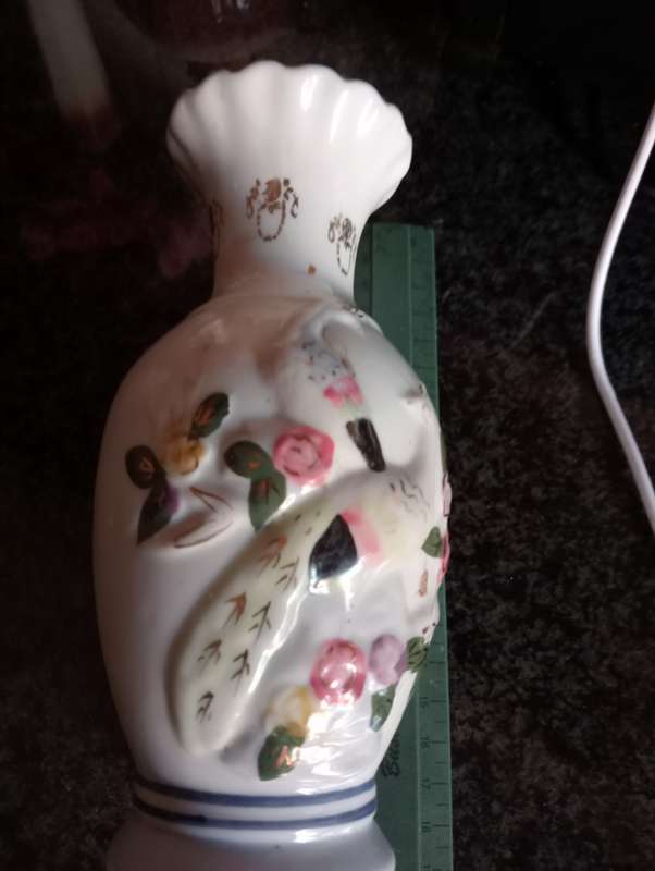VINTAGE VASE