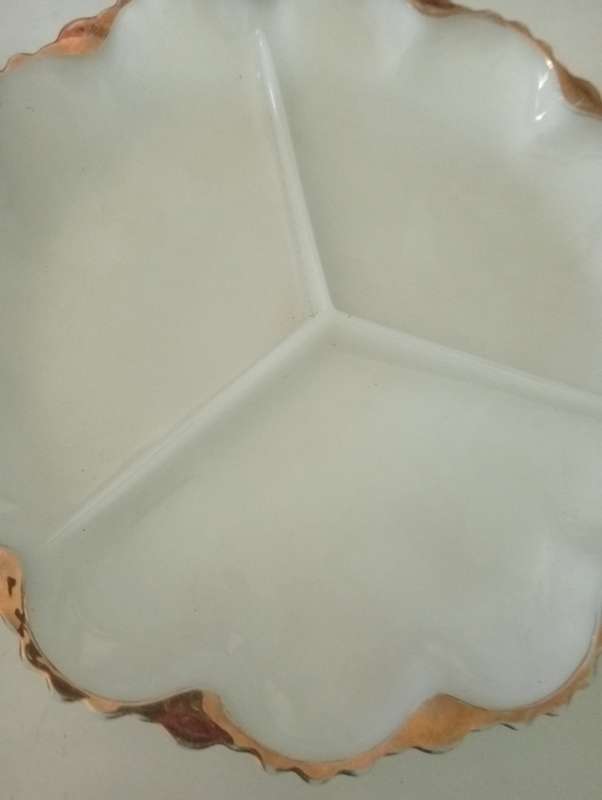 VINTAGE WHITE DIVIDED TRAY WITH GOLD RIM