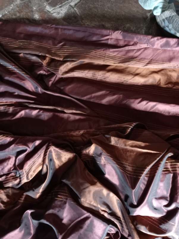 2 VINTAGE LINED CURTAINS