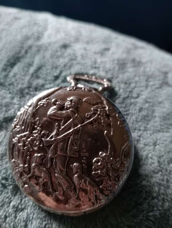 VINTAGE WATCH CASING