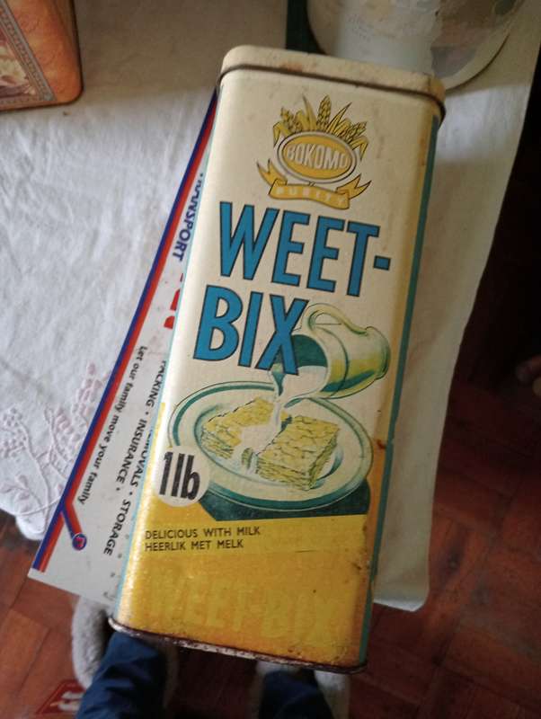 WEETBIX 1 LB TIN