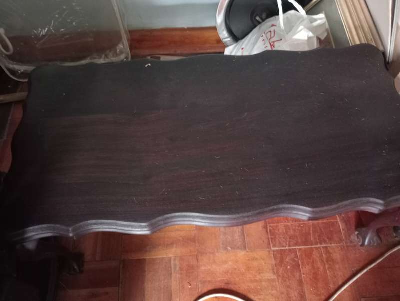 ANTIQUE TABLE