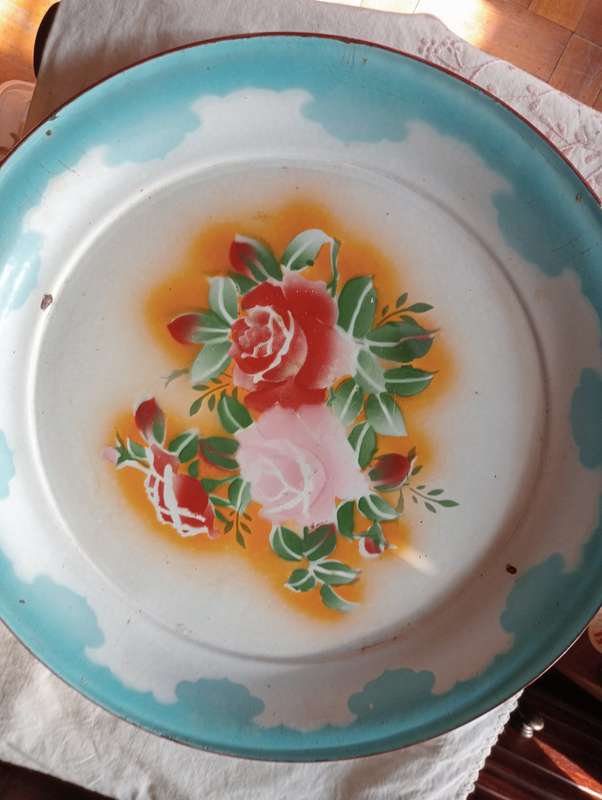 ANTIQUE BIG ENAMEL TRAY