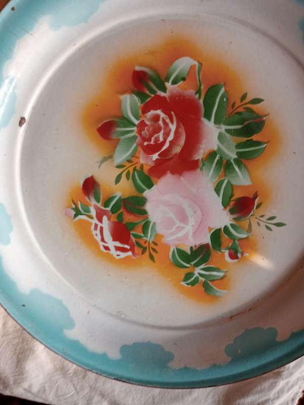 ANTIQUE BIG ENAMEL TRAY