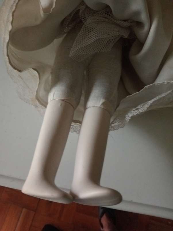 VINTAGE PORCELAIN DOLL