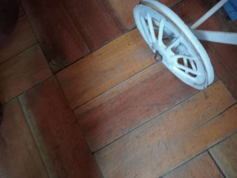 VINTAGE DOLLS PRAM
