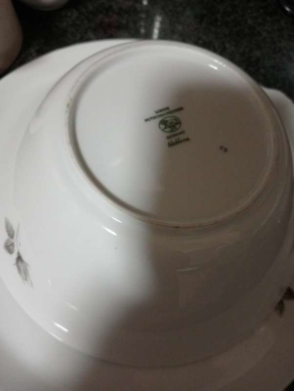 VINTAGE LORENZ GERMANY 4 PIECE TABLEWARE