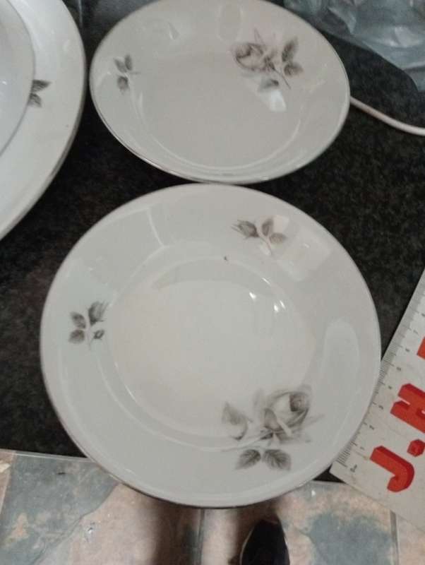 VINTAGE LORENZ GERMANY 4 PIECE TABLEWARE