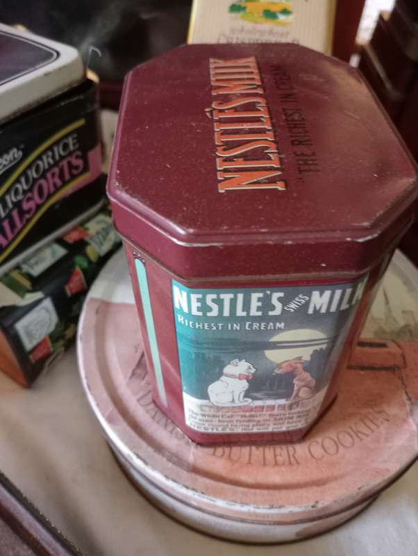 VINTAGE NESTLE MILK TIN