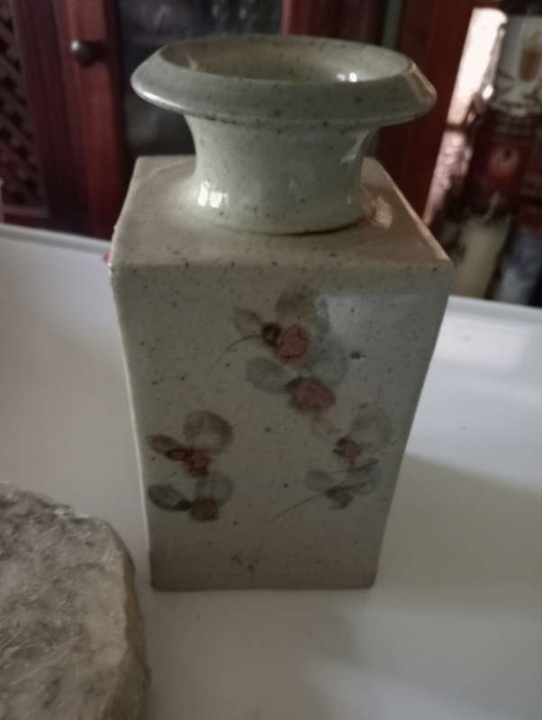 VINTAGE POTTERY GLAZED VASE