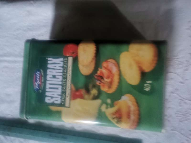 VINTAGE SALTICRAX TIN