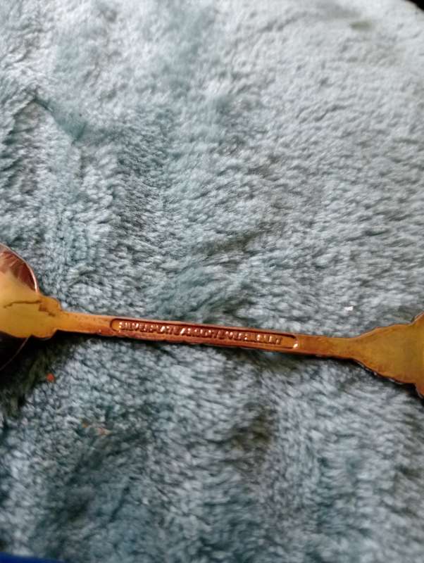 VINTAGE COLLECTABLE SIGHTS OF BRITAIN SILVERPLATED SPOON