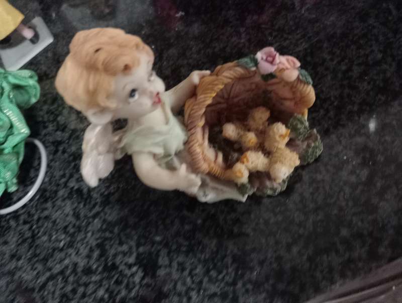 VINGTAG SMALL BABY ANGEL DOL WITH BASKET