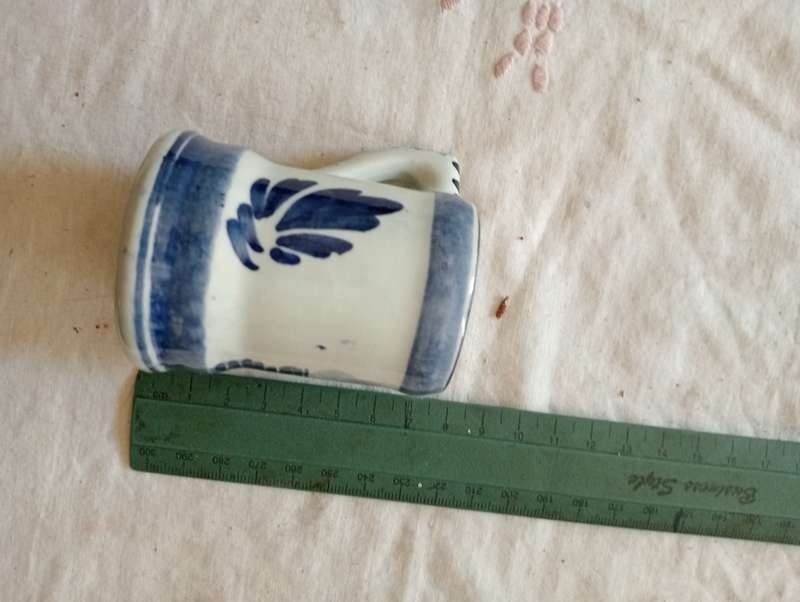 VINTAGE SMALL HANDPAINTED JUG