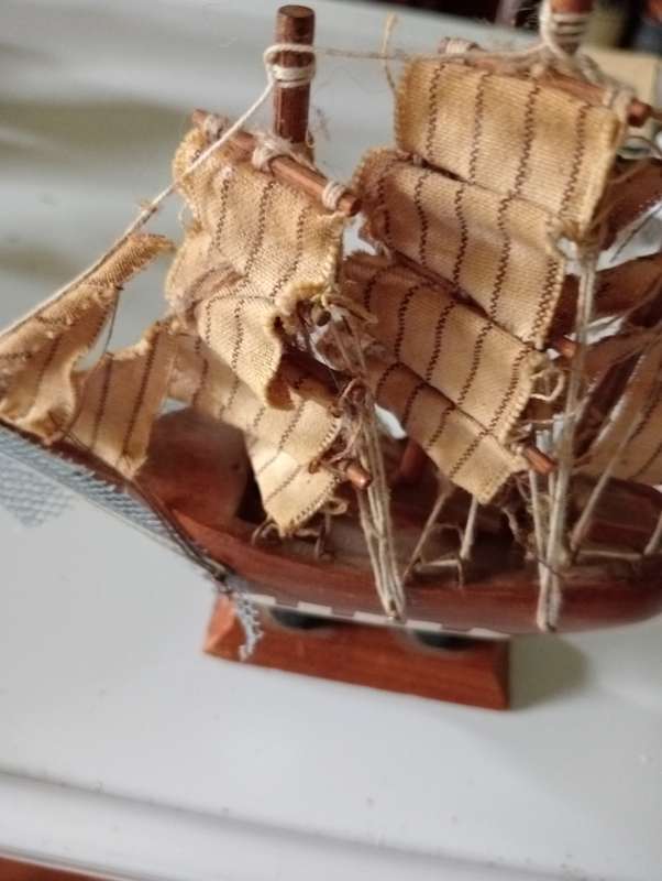 VINTAG SMALL WOODEN SHIP