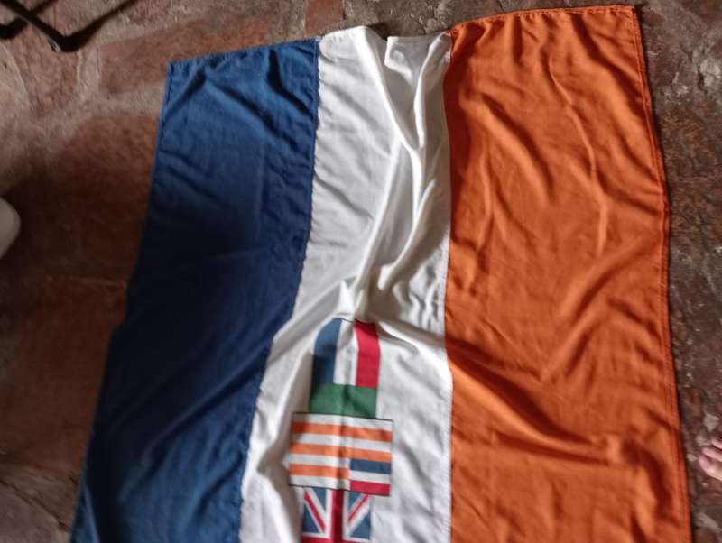 VINTAGE SOUTH AFRICA COLLECTABLE FLAG