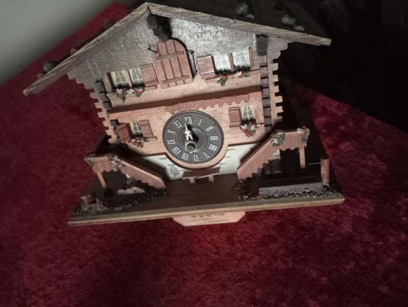 VINTAGE R LOTSCHER SWISS CUCKOO CLOCK
