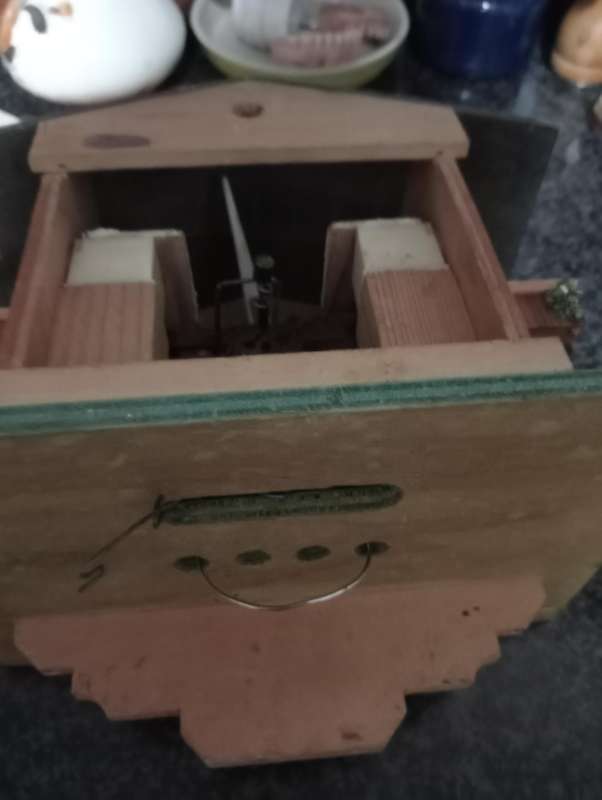VINTAGE R LOTSCHER SWISS CUCKOO CLOCK