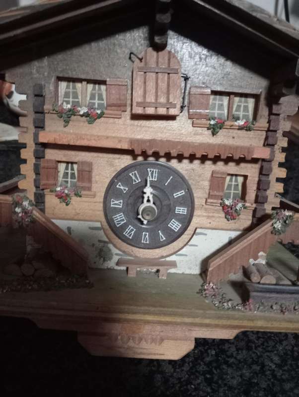 VINTAGE R LOTSCHER SWISS CUCKOO CLOCK