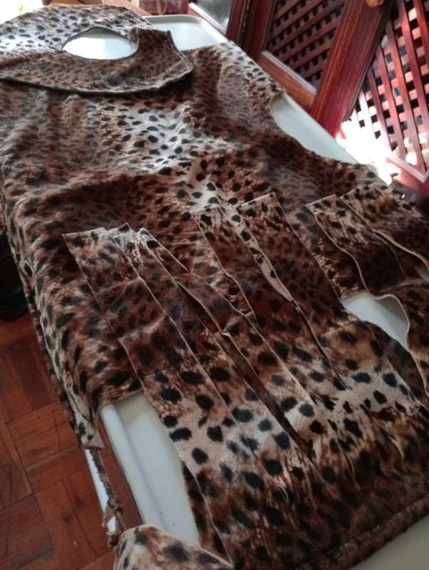 VINTAGE 31 PIECE  TRIBAL DRUM SET CLOTHING ETC