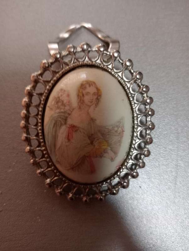 Vintage pendant