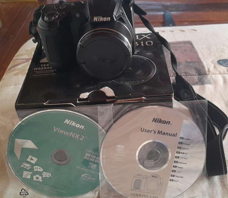 Nikon Coolpix L310 digital camera
