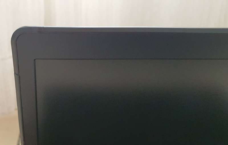 Dell Latitude E5550 - i5 / 8GB / 500GB / WIN 10 PRO