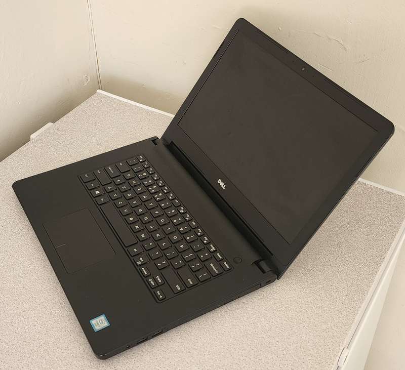 Dell Inspiron 5459/14-inchHD/Intel Core i7-6500U/8GB/250GB SSD/4GB Radeon R5/Windows 10