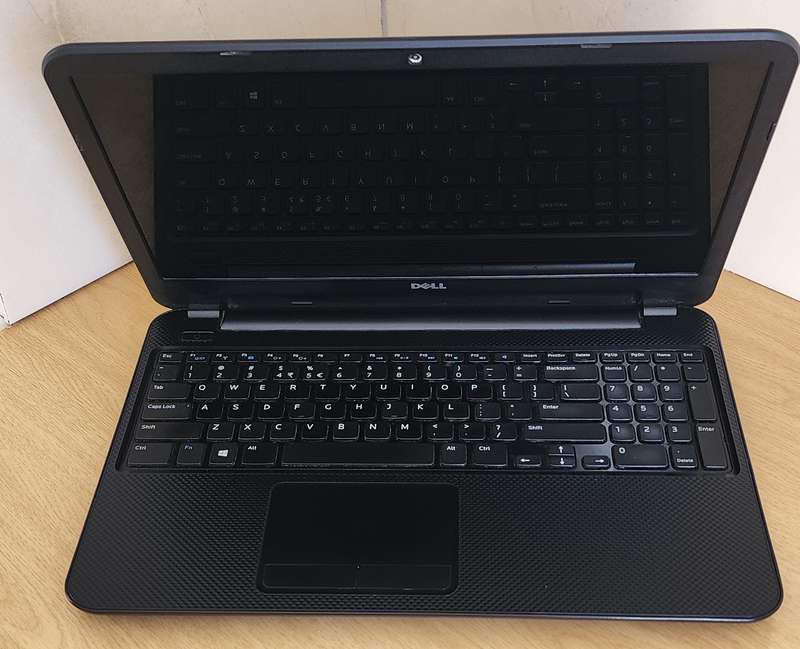 DELL INSPIRON 15 3537 LAPTOP - CORE i5 | 500GB HDD | 6GB RAM | WINDOWS 10**PLZ READ