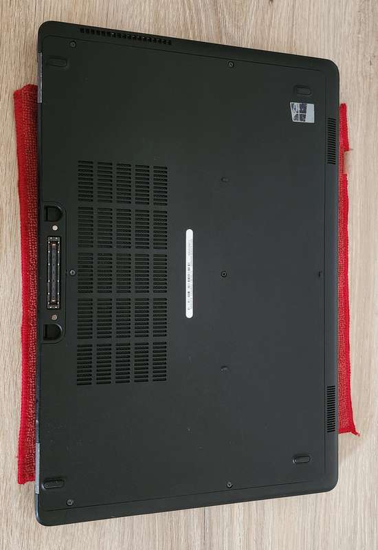 DELL LATITUDE E5550 | INTEL CORE i5-5200U | 8GB RAM | 500GB HDD | 15.6 LED | 4G/LTE | WIN10P