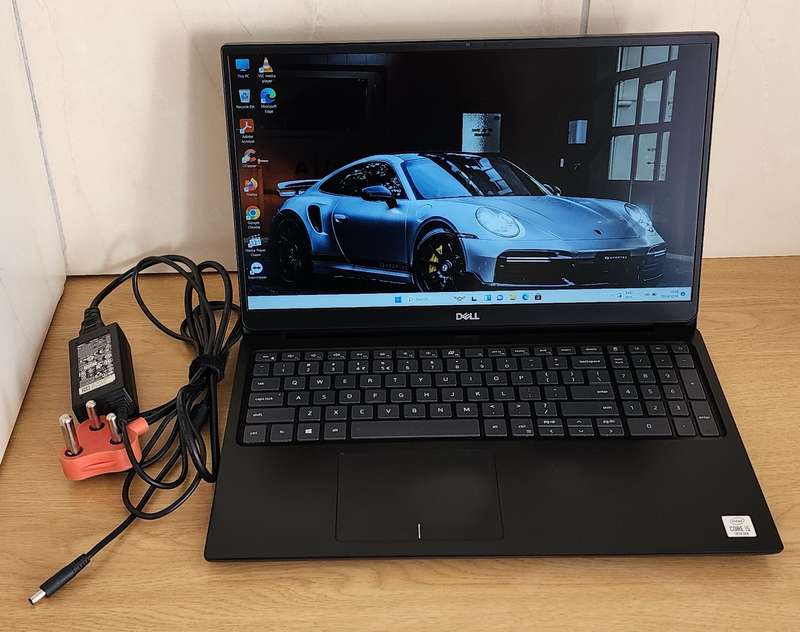 Dell Vostro || Core i5 10th Gen || 256GB pci-E SSD || 8GB DDR4 Ram || Windows 11 Pro x64