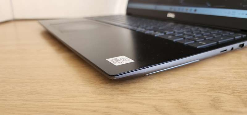 Dell Vostro || Core i5 10th Gen || 256GB pci-E SSD || 8GB DDR4 Ram || Windows 11 Pro x64