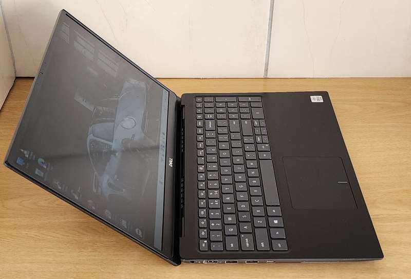 Dell Vostro || Core i5 10th Gen || 256GB pci-E SSD || 8GB DDR4 Ram || Windows 11 Pro x64