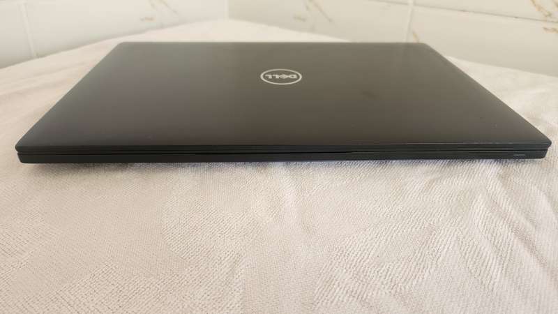 Dell Latitude 7490 -> Core i5-8350U / 8GB / 256GB SSD / Windows 11 PRO -> ->