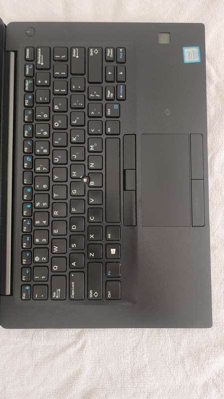 Dell Latitude 7490 -> Core i5-8350U / 8GB / 256GB SSD / Windows 11 PRO -> ->