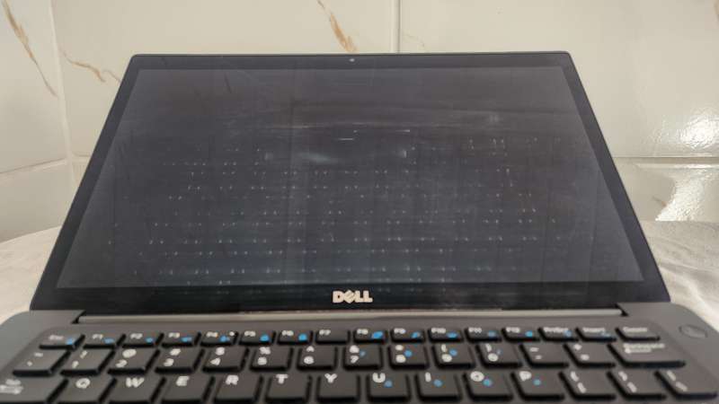 Dell Latitude 7490 -> Core i5-8350U / 8GB / 256GB SSD / Windows 11 PRO -> ->
