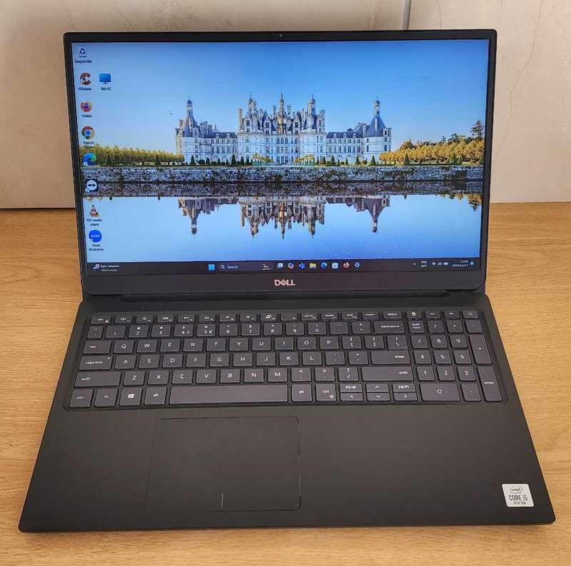Dell Vostro - 10th Gen i5 | 8GB Ram | 256GB SSD | Windows 11