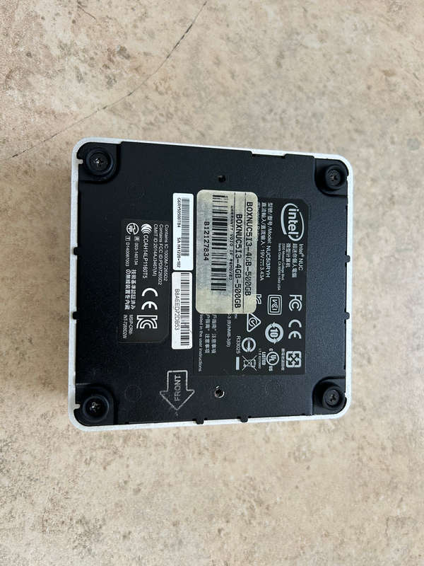Intel NUC (Intel i3, 500GB HDD & 4GB RAM)