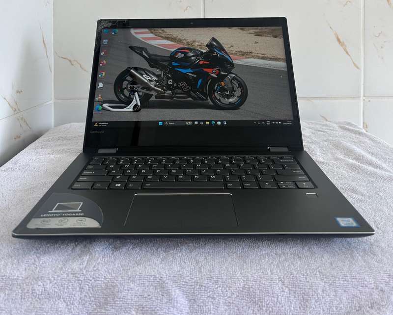 Lenovo Yoga 5X0 - i5 8th Gen | 8GB Ram | 480GB SSD | Windows 11 Pro | Excellent Battery Life