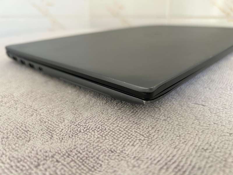 DELL VOSTRO 5590*i5-10210u*8GB DDR4*256GB SSD*FHD*IR*BACKLIT*