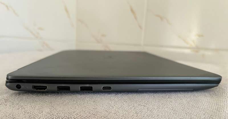 DELL VOSTRO 5590*i5-10210u*8GB DDR4*256GB SSD*FHD*IR*BACKLIT*