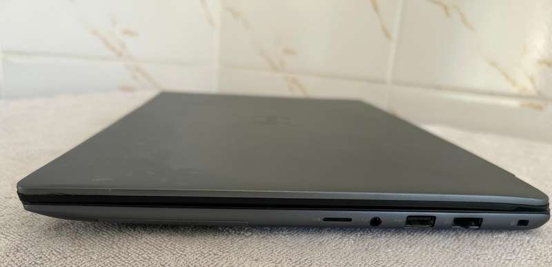DELL VOSTRO 5590*i5-10210u*8GB DDR4*256GB SSD*FHD*IR*BACKLIT*