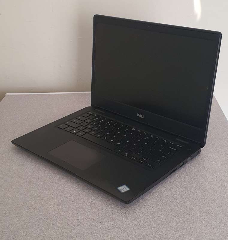 LATE ENTRY! Dell Latitude 3400 - i5-8265U || 8GB DDR4 RAM || 256GB SSD || WINDOWS 11 PROFESSIONAL